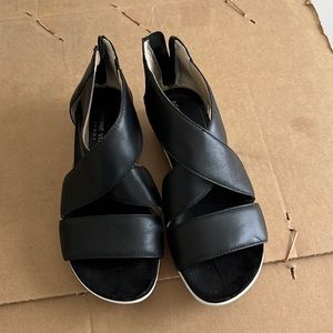 Adrienne Vittadini sport sandal